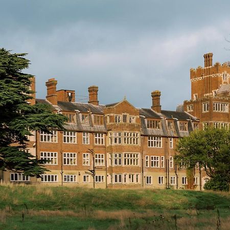 Birch Selsdon Hotel ครอยดอน ภายนอก รูปภาพ
