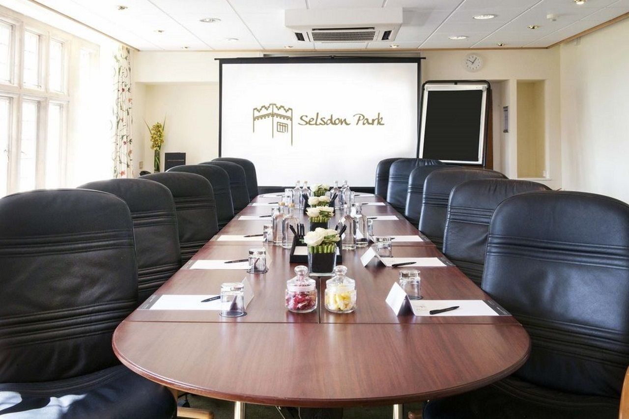 Birch Selsdon Hotel ครอยดอน ภายนอก รูปภาพ
